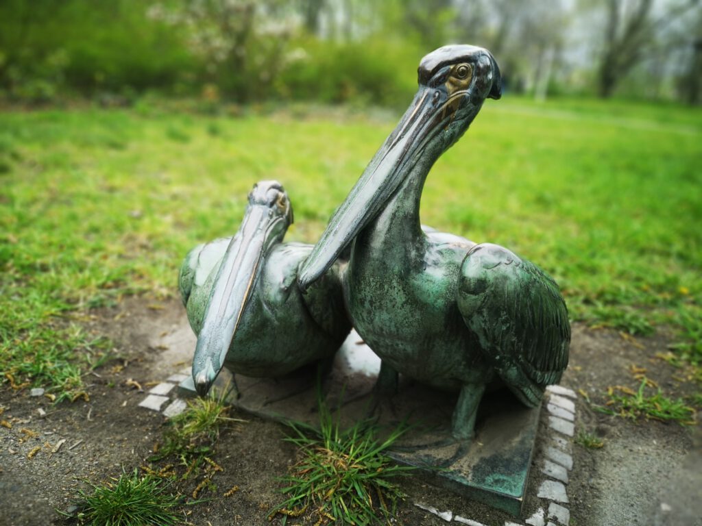 Park Ruhwald Pelikane Statue Bronze